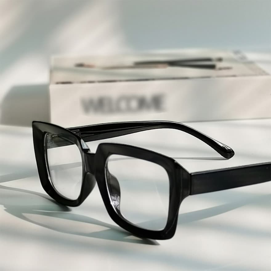 MAMY frames designed in-house